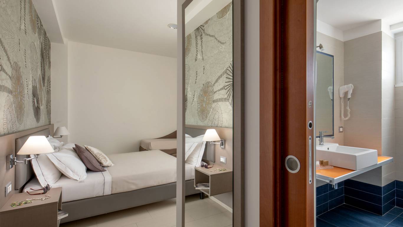 Miramare-Hotel-Latina-room-IMG-6505