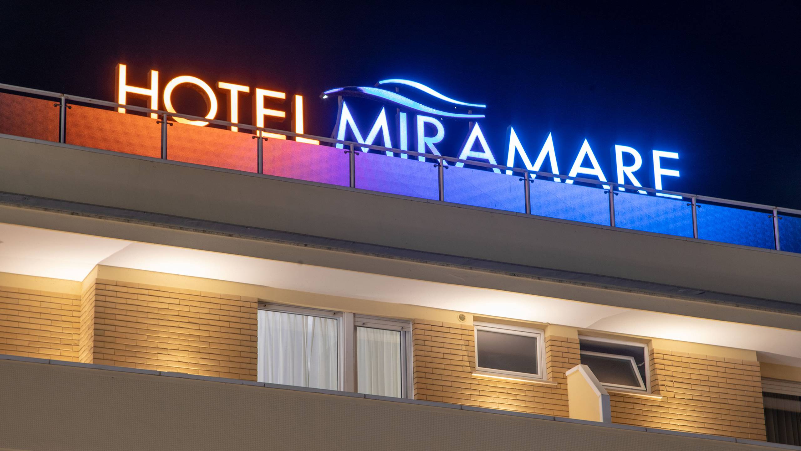 Miramare-Hotel-Latina-building-IMG-6530