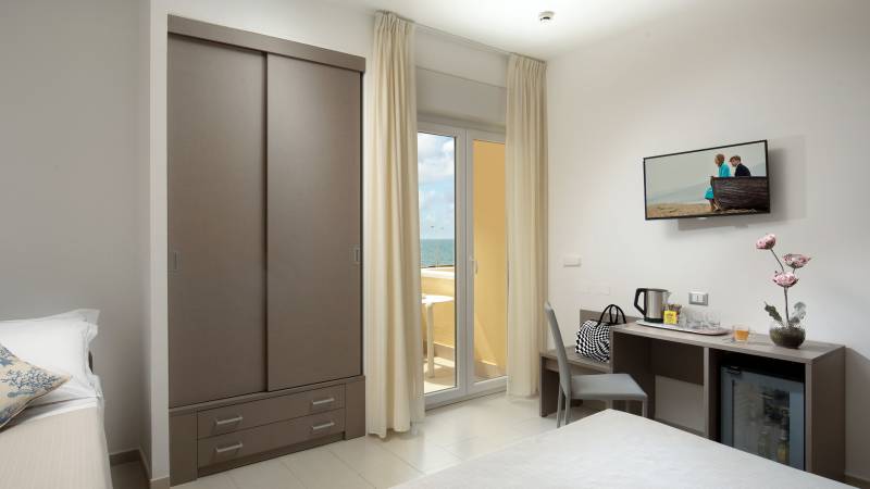 Miramare-Hotel-Latina-room-IMG-6504