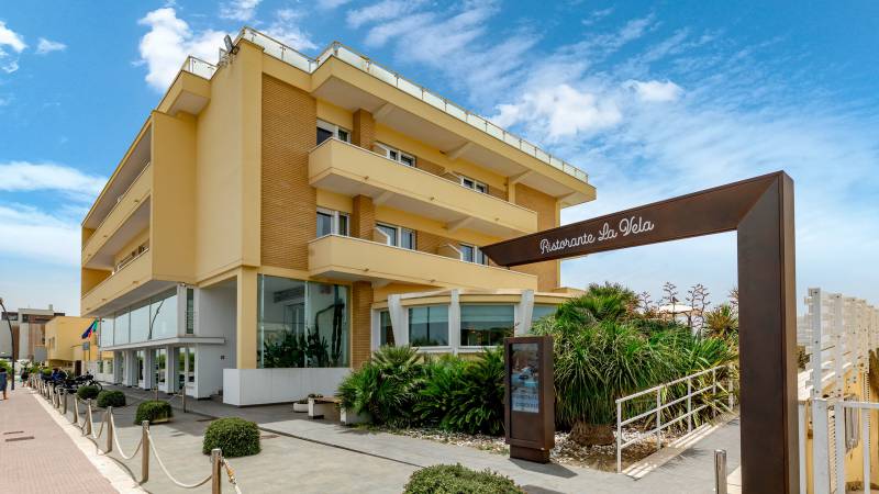 Miramare-Hotel-Latina-struttura-IMG-6614